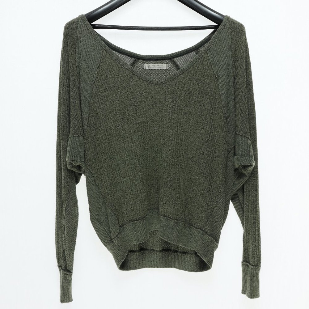 We The Free Thermal V-neck Waffle Weave Loose Fit Shirt • S • Green